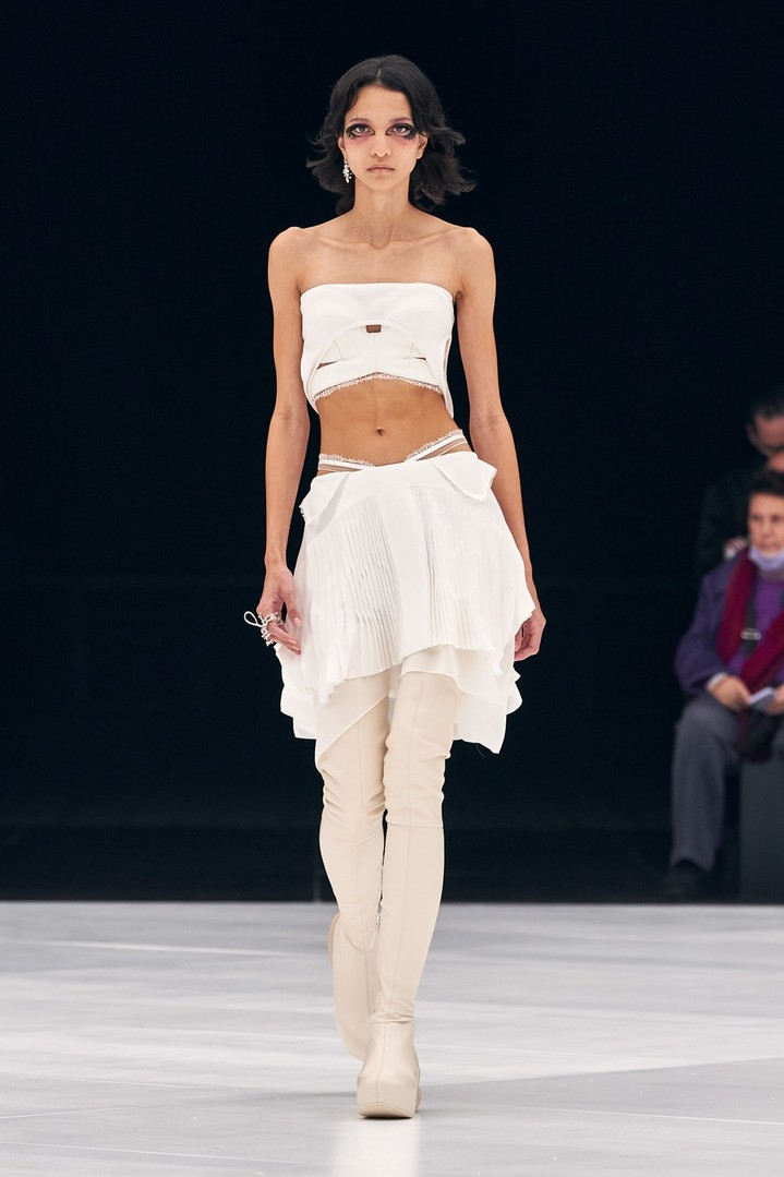 Givenchy весна-лето 2022 Givenchy весна-лето 2022