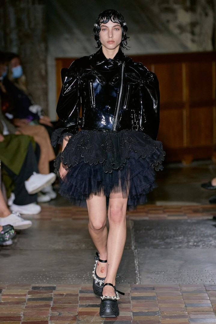 Simone Rocha весна-лето 2022 Simone Rocha весна-лето 2022