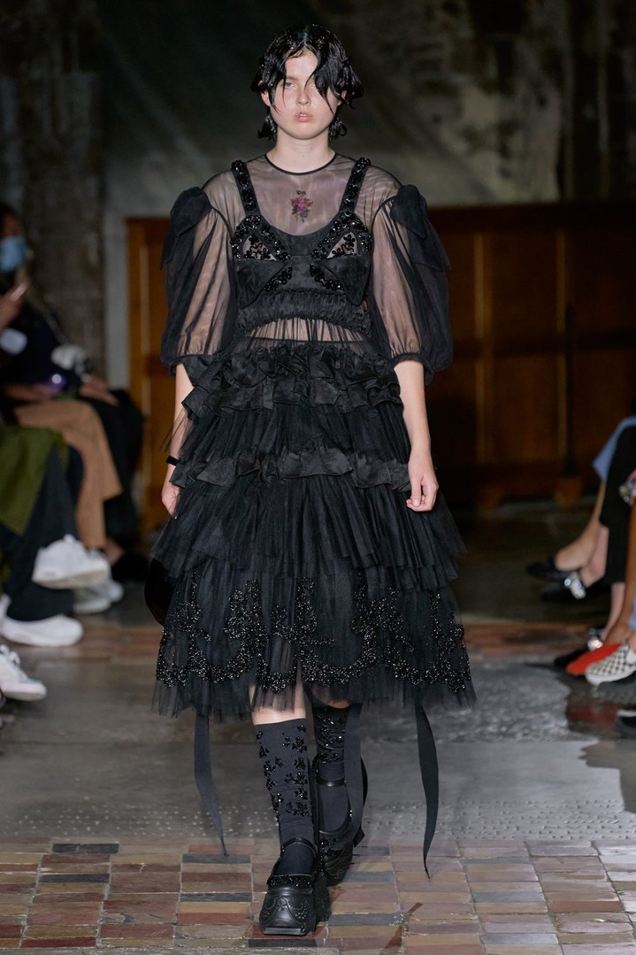 Simone Rocha весна-лето 2022 Simone Rocha весна-лето 2022