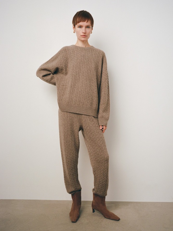 Брюки, 36980 руб., 12storeez.com Брюки, 36980 руб., 12storeez.com