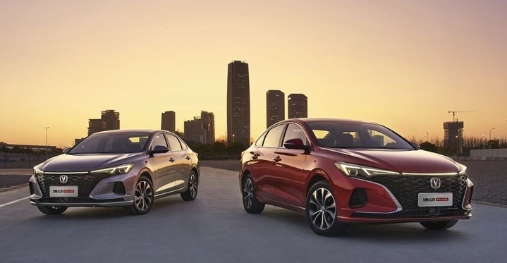 CHANGAN EADO Plus CHANGAN EADO Plus