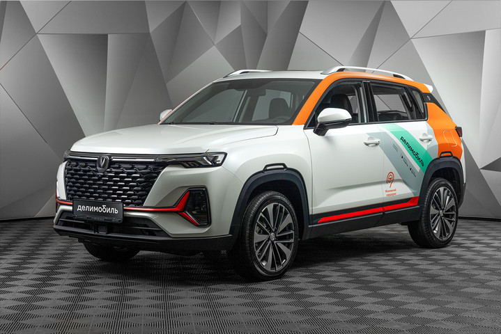 Кроссоверы CHANGAN CS35 Plus NEW впервые доступны в московском каршеринге Кроссоверы CHANGAN CS35 Plus NEW впервые доступны в московском каршеринге