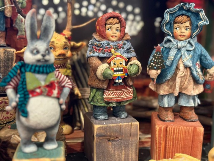 Поморские жонки в бизнесе»: Поморье проведет показ Мод на ВДНХ в стиле «А-ля рюс» и представит елочные игрушки из советского прошлого