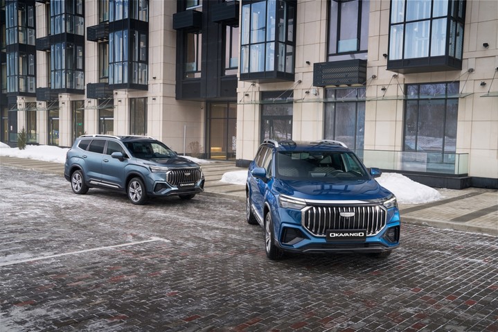 Geely объявляет цены на новый 7-местный кроссовер Okavango в России Geely объявляет цены на новый 7-местный кроссовер Okavango в России