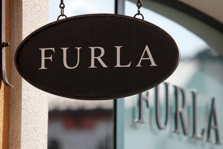 Как отличить оригинал сумки Furla от подделки Как отличить оригинал сумки Furla от подделки