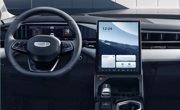 Новый Geely Atlas: у нас на тест-драйве Новый Geely Atlas: у нас на тест-драйве