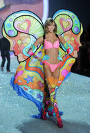  Victoria's Secret Fashion Show