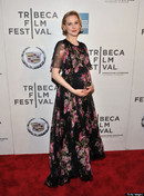 Эван Рэйчел Вуд в платье Dolce & Gabanna на кинофестивале Tribeca Film Festival