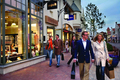 Шопинг как искусство: Chic Outlet Shopping Villages Фото