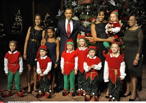 Мишель Обама надела винтажное платье на Рождественский вечер Фото