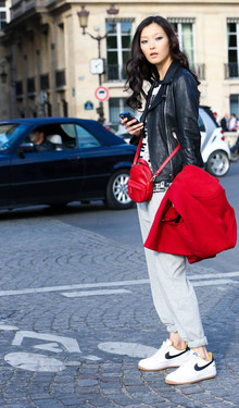 Неделя моды в Париже: street-style
