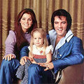 Элвис с женой и дочерью