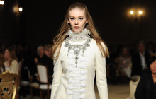 Коллекция Chanel Métiers d’Art была показана в Нью-Йорке