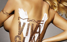 Ферги стала лицом Viva Glam