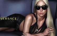 Леди Гага стала лицом новой коллекции очков Versace