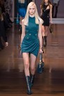 Повседневные платья от Versace на Неделе моды в Милане