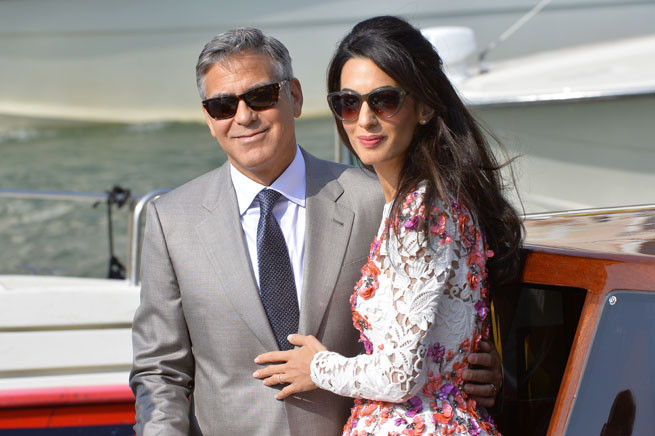 Свадьба Джорджа Клуни и Амаль Аламуддин: наряды невесты