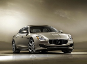 Ermenegildo Zegna    Maserati Quattroporte 