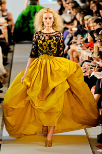  Oscar de la Renta     - 