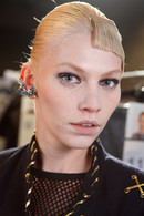 Thakoon