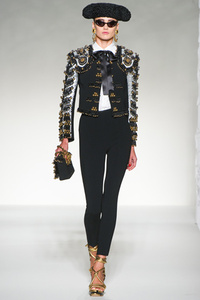 Moschino Spring/Summer 2012:      