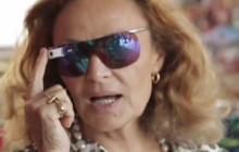Диана фон Фюрстенберг сделала оправы для Google Glass