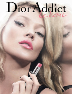 Тестируем новые помады Dior Addict, Christian Dior Фото