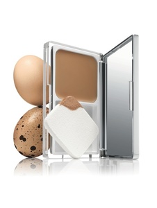  Clinique     Even Better Compact Makeup SPF 15 