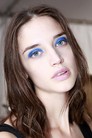 Тренд весны 2014: синий цвет в макияже глаз
