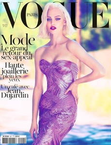 Саша Пивоварова для Vogue Paris