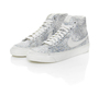 Nike Sportswear    Liberty 