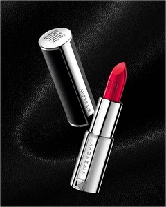 Givenchy, Le Rouge