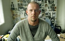 Alexander McQueen представит новый аромат
