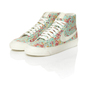 Nike Sportswear    Liberty 