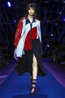 Неделя моды в Милане: все, что нужно знать о показе Versace