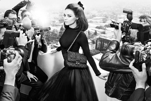 Мила Кунис вновь стала лицом Dior  Фото