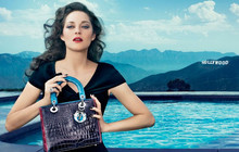 Dior представил голливудскую рекламу сумки Lady Dior с Марион Котийяр